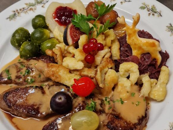 Wildgericht im Gasthaus Hirschen 